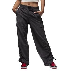 Jordan Women's Chicago Corduroy Pants in Black, Size S​​​